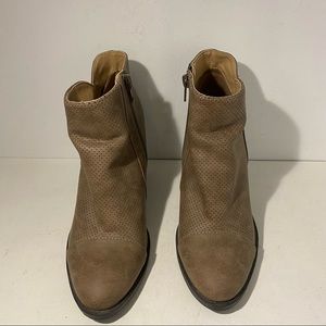 Esprit Kali Heeled Ankle Boot Women's 7.5 M Tan Round Toe Faux Leather